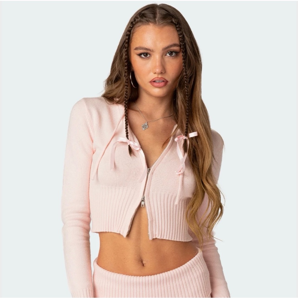 Edikted Pink Cropped Cardigan